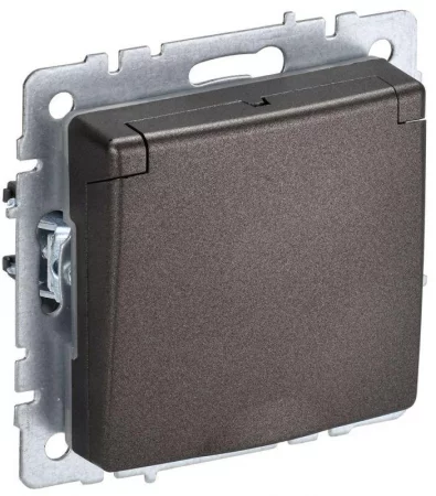 Розетка BRITE РСбш10-3-44-БрТБ 16А IP44 с заземл. защ. шторки с крышкой механизм бронза IEK 