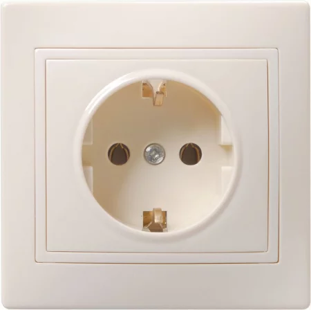 Розетка 1-м СП Кварта РС10-3-ККм 16А IP20 с заземл. без защ. шторок крем. GENERICA 