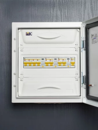 Выключатель автоматический дифференциального тока 2п C 16А 30мА тип AC 4.5кА АД-12 KARAT IEK 