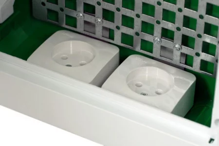 Корпус встраиваемый City9 Box IT 3 ряда 36мод. 2 розетки с прозр. дверцей SE 