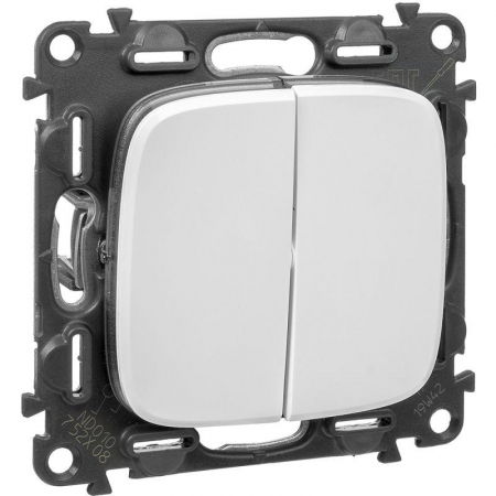 Механизм переключателя 2-кл. СП Valena Allure 10А IP20 250В с лиц. панелью безвинт. зажимы бел. Leg 